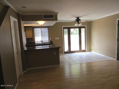 Living/Kitchen