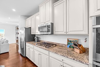 75 Itasca Dr, Greenville, SC 29609 - photo 7