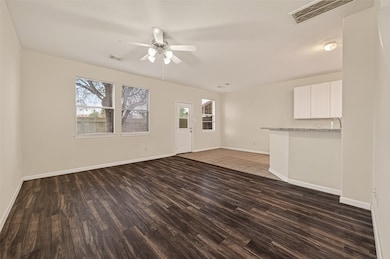 210 Drake Run Ln, Dickinson, TX 77539 - photo 3