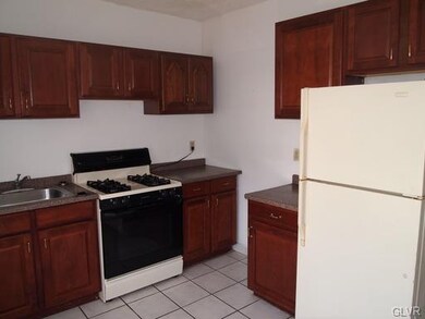 1101 S 7th St unit 2nd floor, Allentown, PA 18103 - photo 6