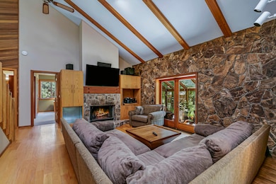 61085 Minaret Cir, Bend, OR 97702 - photo 3