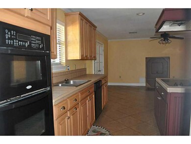 358 Dover St, Slidell, LA 70458 - photo 4