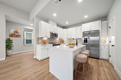 5821 Francis Oak Ln, Houston, TX 77091 - photo 3