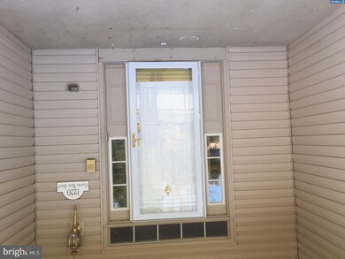 1220 Canvasback Dr, New Castle, DE 19720 - photo 2