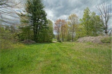 40 Tsienneto Rd, Derry, NH 03038 - photo 4