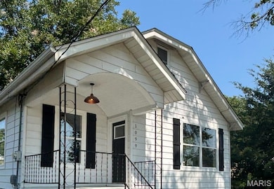1099 Maple Dr, Sainte Genevieve, MO 63670 - photo 2