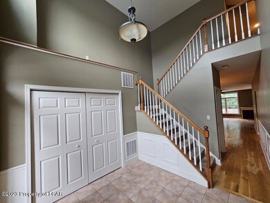 25 Marina Dr, Harveys Lake, PA 18618 - photo 2