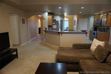 821 W 149th St S, Glenpool, OK 74033 - photo 4