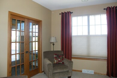 5240 Sassafras Dr, Fitchburg, WI 53711 - photo 4