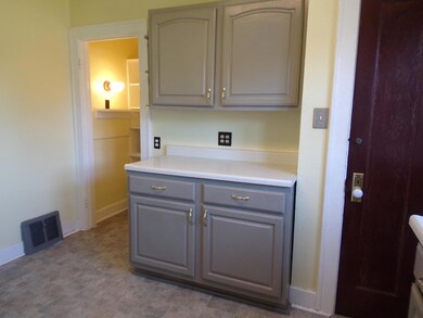 Kitchen v 4