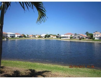 9585 Tavernier Dr, Boca Raton, FL 33496 - photo 2