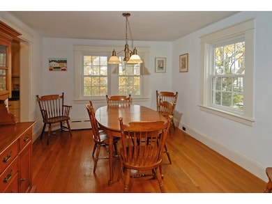 35 Highland St, Portsmouth, NH 03801 - photo 7