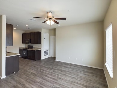 2910 Town Square Ave unit 2608, Bryan, TX 77802 - photo 3