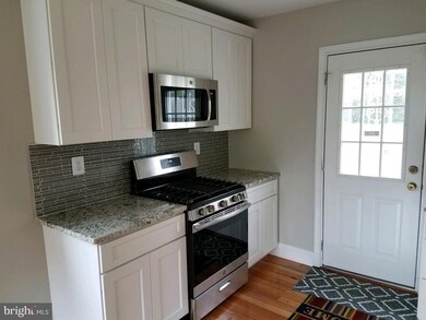 5507 Hamilton St, Hyattsville, MD 20781 - photo 4