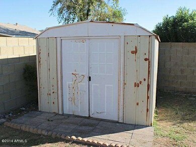 023-269817-back-shed