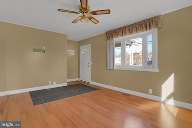 905 Academy Ave, Owings Mills, MD 21117 - photo 2