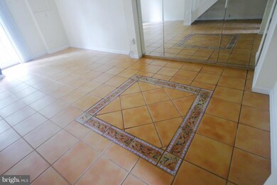 12532 Willow Spring Cir, Germantown, MD 20874 - photo 7