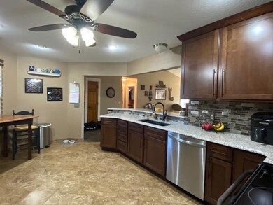 10624 Slate Run, New Haven, IN 46774 - photo 6