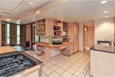 2110 Miraflores Ave, Waukegan, IL 60087 - photo 5