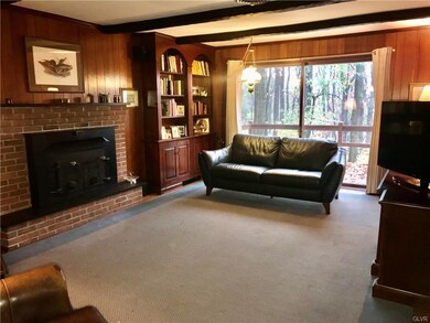 404 Oak Tree Ln, Easton, PA 18040 - photo 3