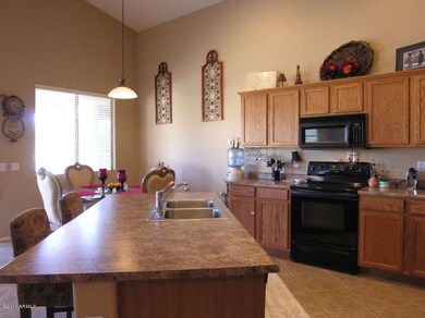 Kitchen/Dining