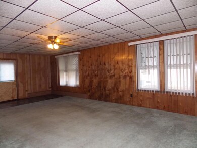 26 S Tamaqua Dr, Tamaqua, PA 18252 - photo 3