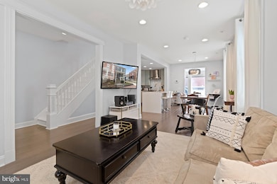 307 I St NE, Washington, DC 20002 - photo 2