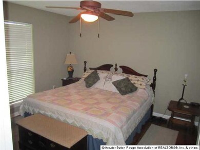 King size beds in hall bedrooms