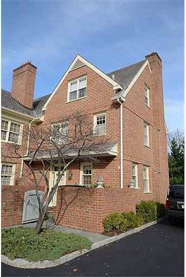 251 Montgomery Ave unit 18, Haverford, PA 19041 - photo 2