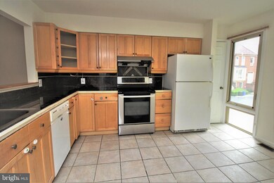 1431 Templeton Place, Rockville, MD 20852 - photo 4