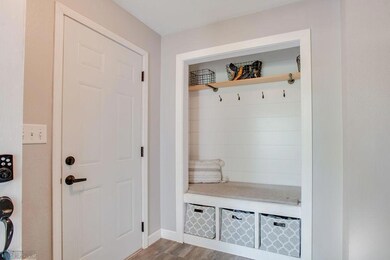 407 7th St NE, Barnesville, MN 56514 - photo 3