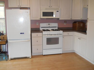 907 Highland Rd, Dalton, PA 18414 - photo 7