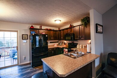360 Gentry Crossings Blvd, Mount Washington, KY 40047 - photo 7