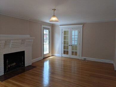 504 Lowell Ave unit 2, Newtonville, MA 02460 - photo 5