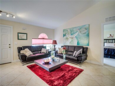 Front Entry room (Formal living room)