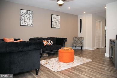 1026 Hansen Place, Darby, PA 19023 - photo 3