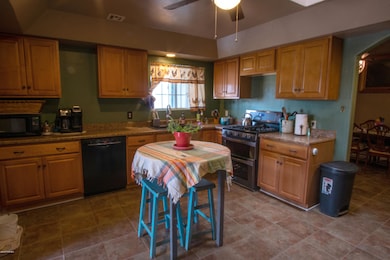 21355 N Ridgeview Rd, Paulden, AZ 86334 - photo 6