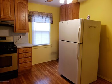 385 Aldrich Rd unit 1st floor, Howell, NJ 07731 - photo 5
