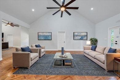 194 Rainbow Forest Dr, Blue Ridge, VA 24064 - photo 7