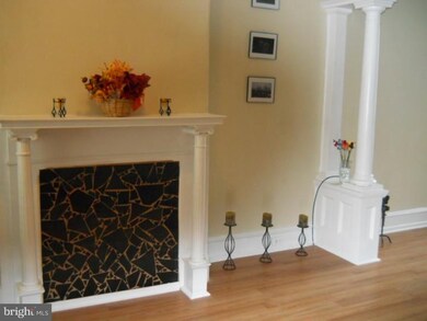 125 N Lindenwood St, Philadelphia, PA 19139 - photo 2