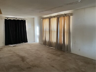 101 Oak St, Moweaqua, IL 62550 - photo 7