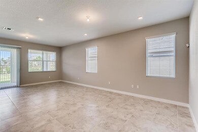 3470 SW Blackberry Ln Palm-large-002-001