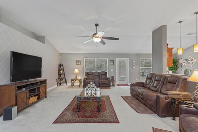 3018 Crown Creek Cir-09