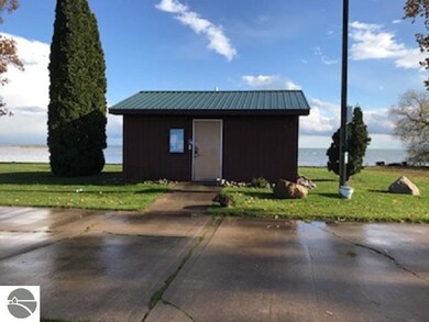 3676 E Michigan Avenue Unit J-24, Au Gres, MI 48703 - photo 5