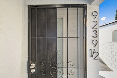 9239 Firth Blvd unit 1/2, Los Angeles, CA 90002 - photo 2