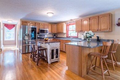 1 Lantern Ln, Londonderry, NH 03053 - photo 5
