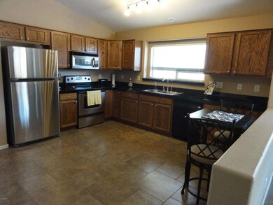 LARGE EAT-IN KITCHEN
