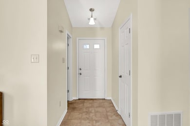 3813 Cologne Ct, Indianapolis, IN 46228 - photo 5