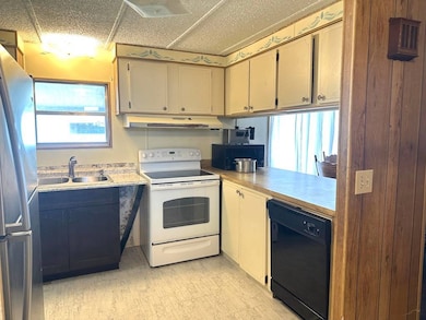 3222 Railway Ave, Lakeland, FL 33805 - photo 6