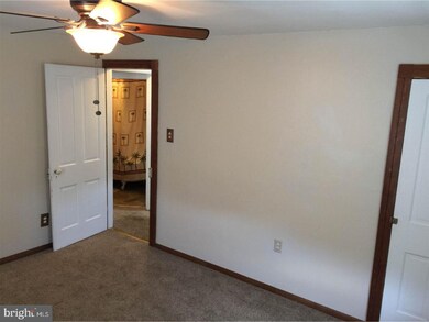 116 W Clayton Ave, Clayton, NJ 08312 - photo 5